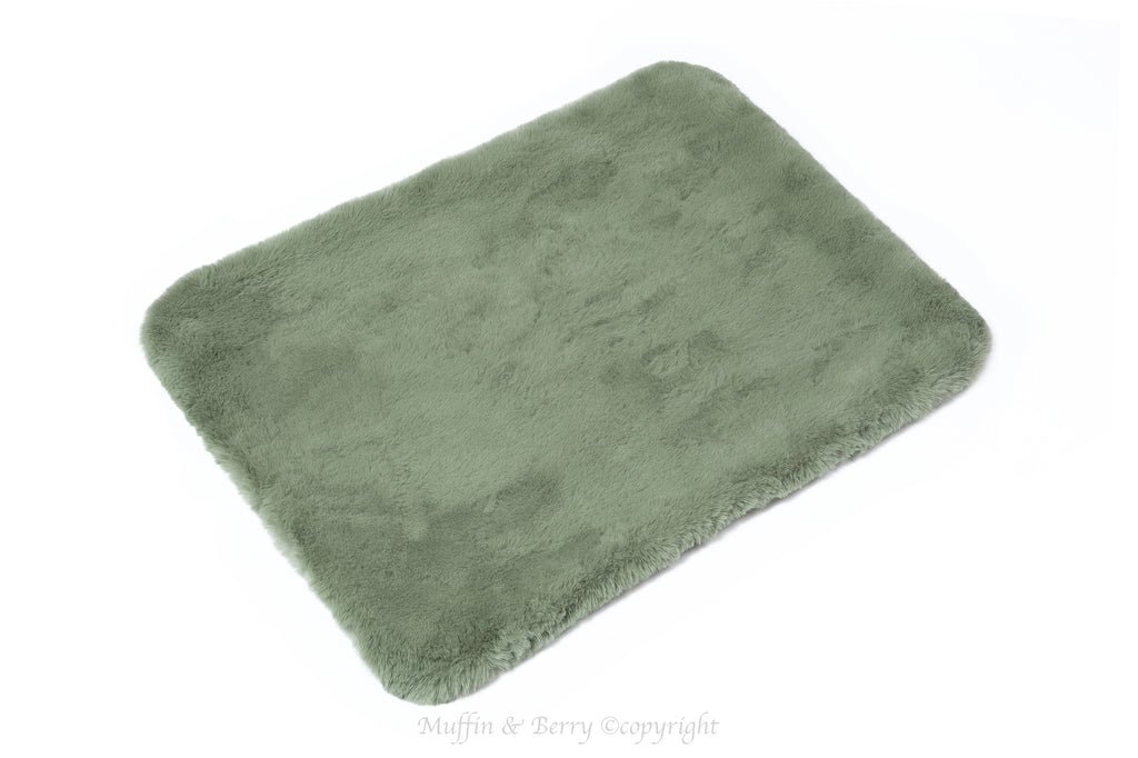 Faux Fur Pet Blanket - ZOEY