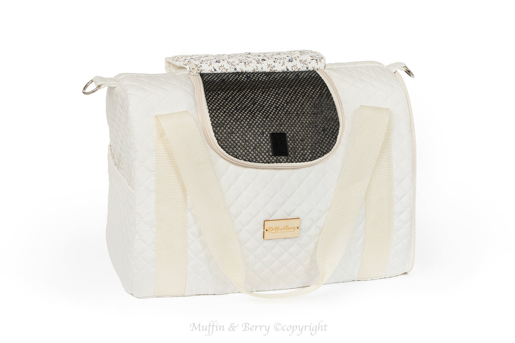 Fully enclosed pet carrier – SOPHIE