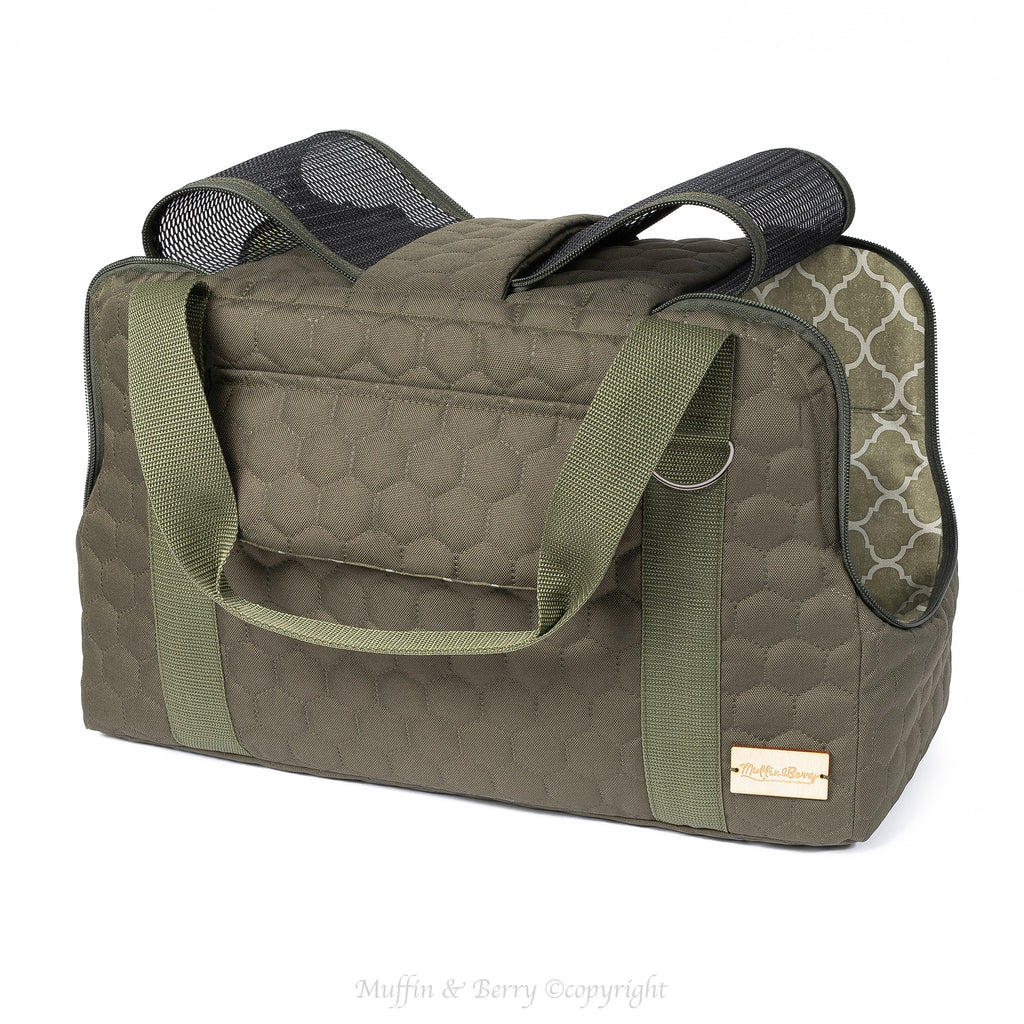 Muffin & Berry Elizabeth structured olive green pet travel carrier with dual-end mesh ventilation panels that open fully and stay fixed at the top – premium dog and cat travel bag