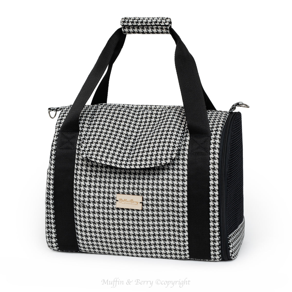 Fully enclosed pet carrier – JANE