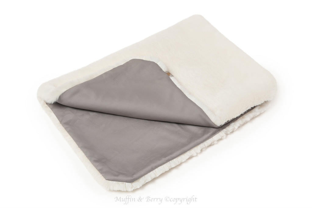 Faux Fur Pet Blanket - JADE