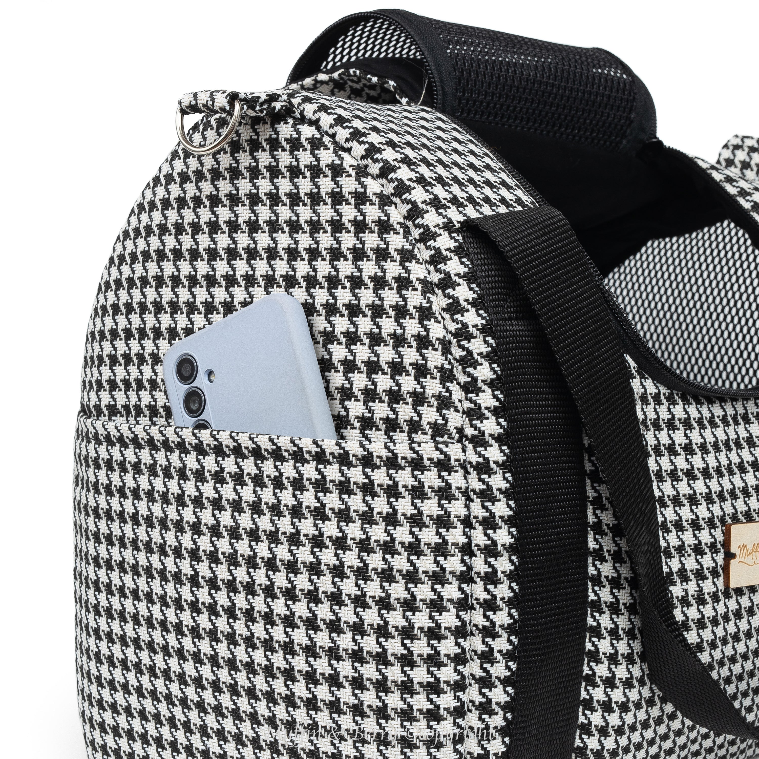 Fully enclosed pet carrier – JANE