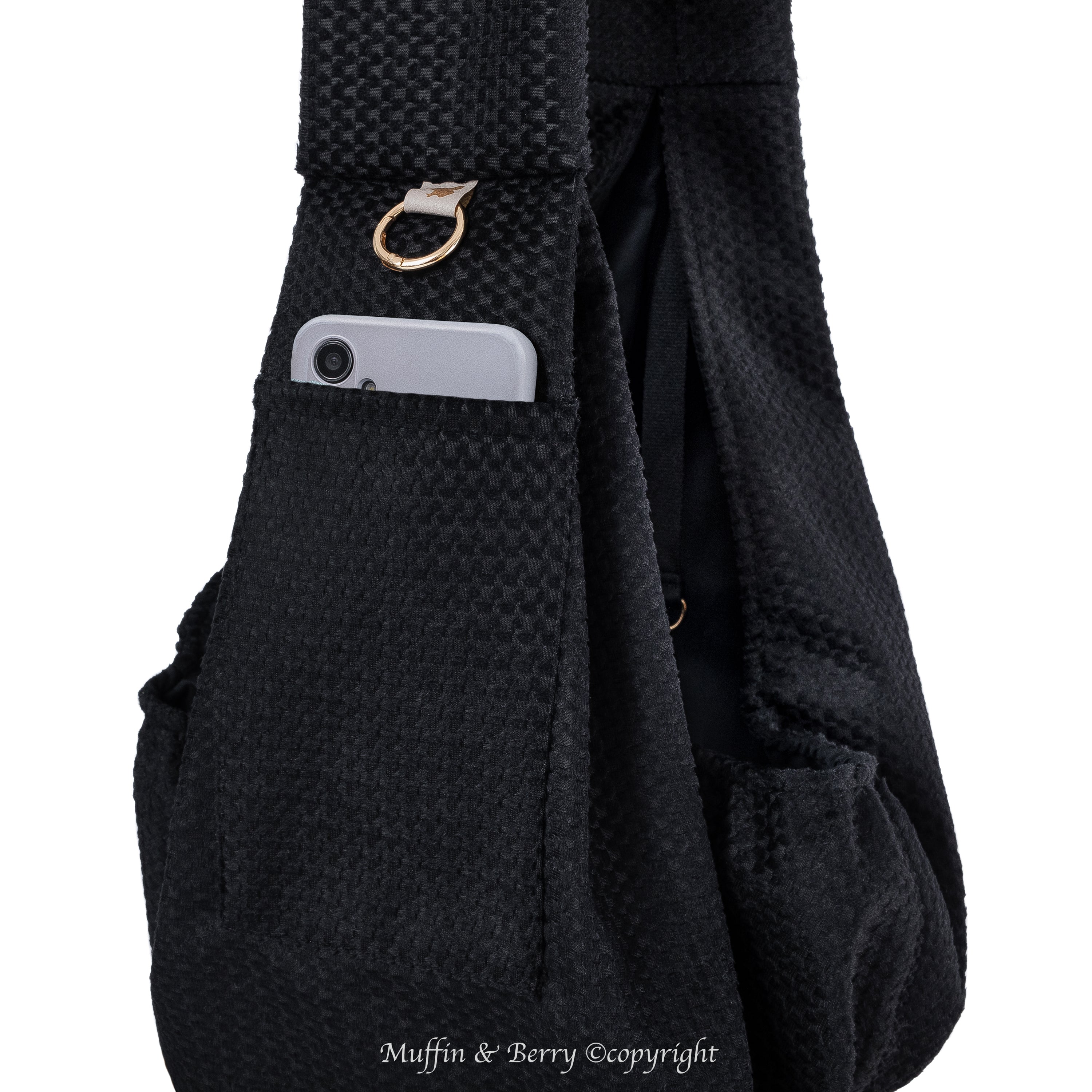 Hands-Free Pet Sling Carrier – SAWYER