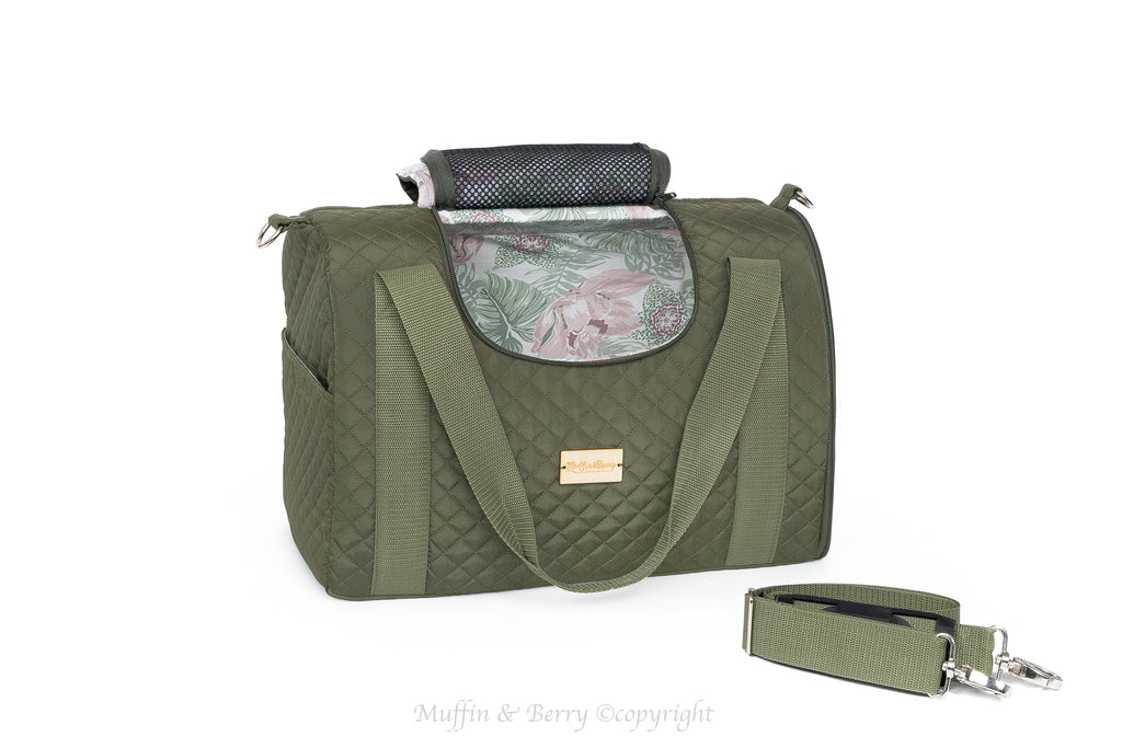 Fully enclosed pet carrier – ELEANOR