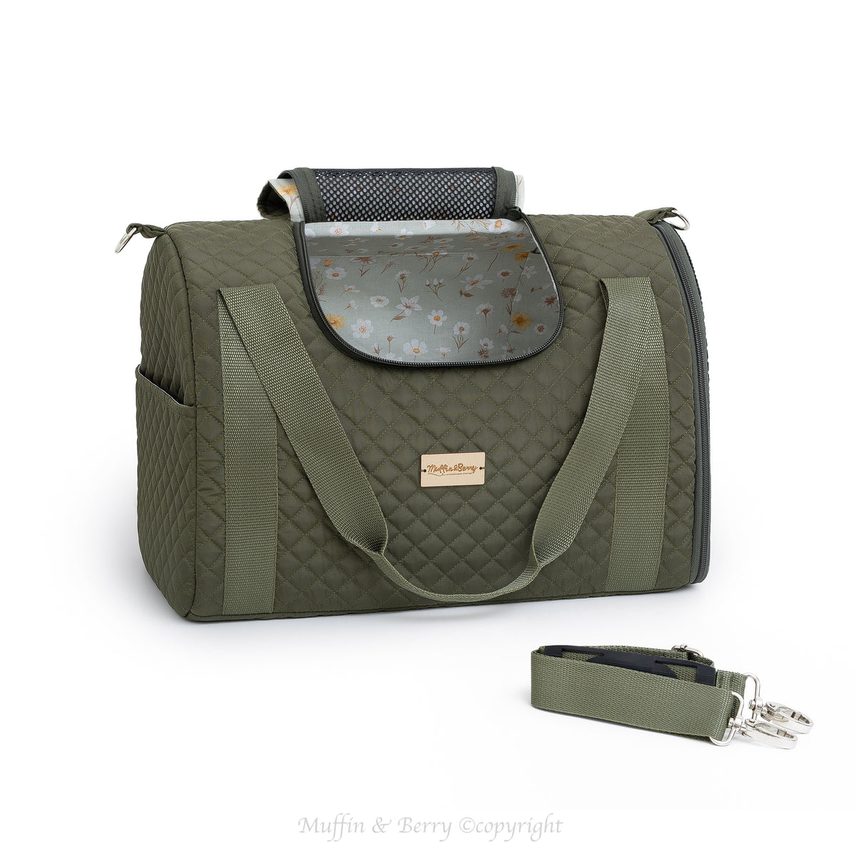 Fully enclosed pet carrier – DOROTHY