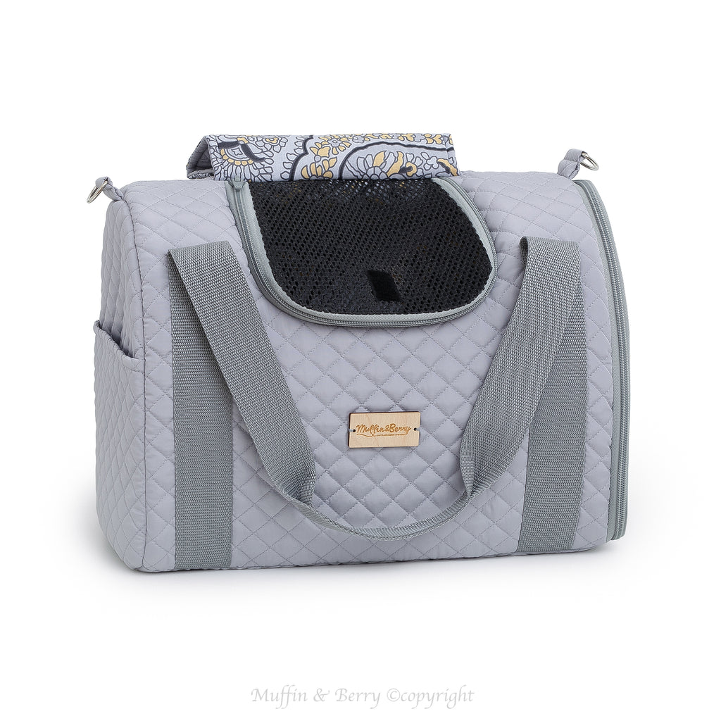 Fully enclosed pet carrier – CLARK