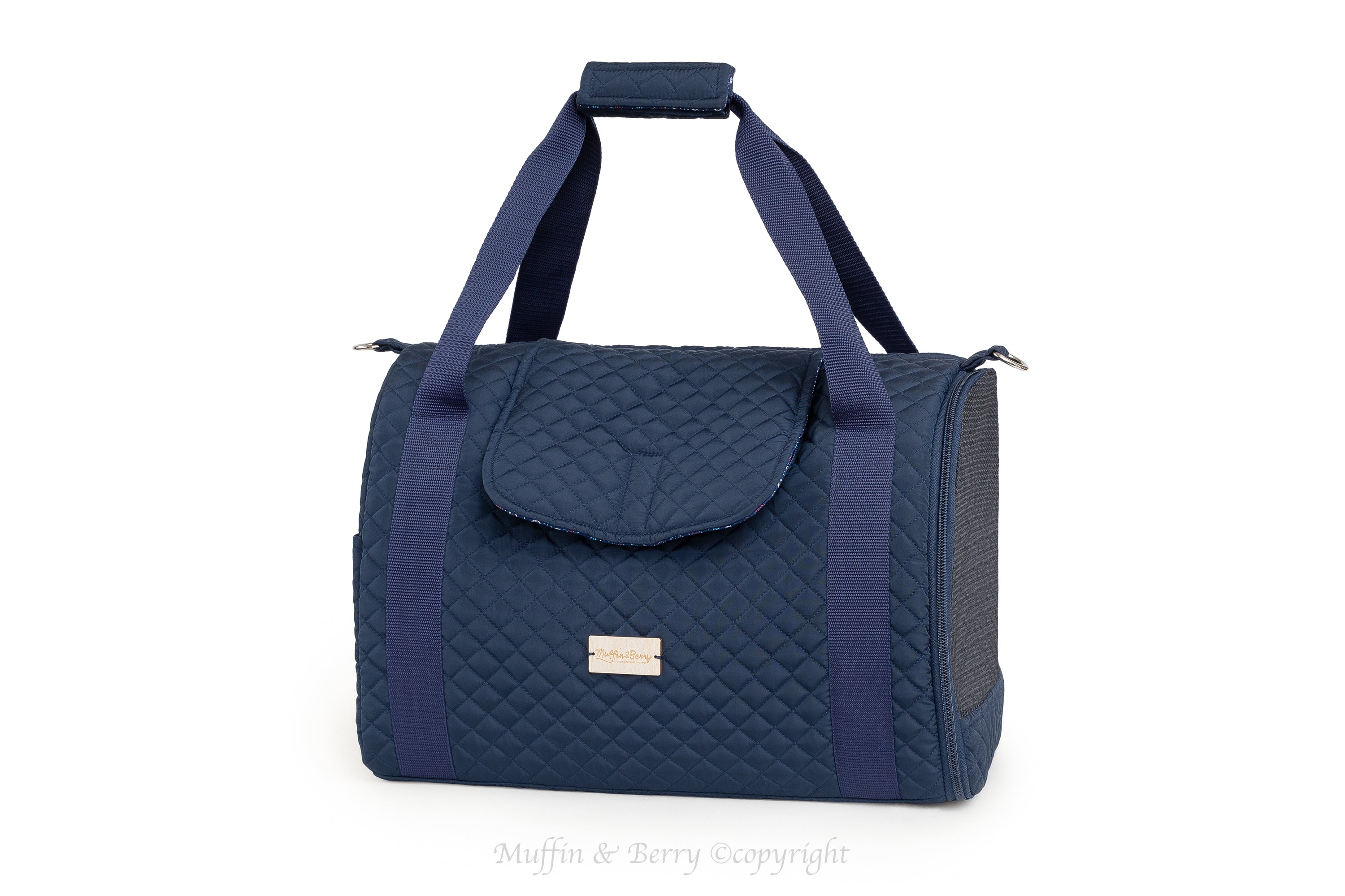 Fully enclosed pet carrier – MATEO