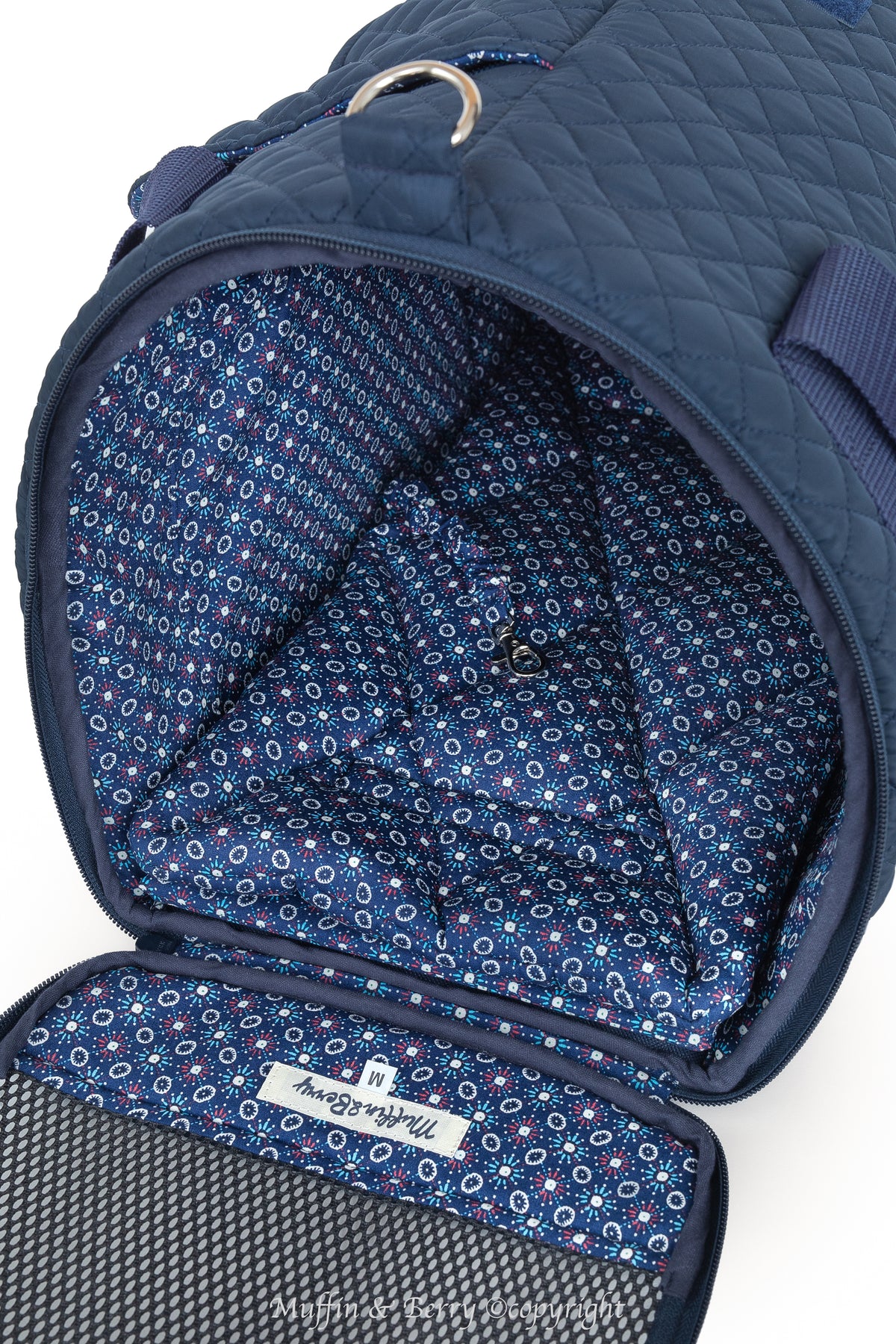 Fully enclosed pet carrier – MATEO