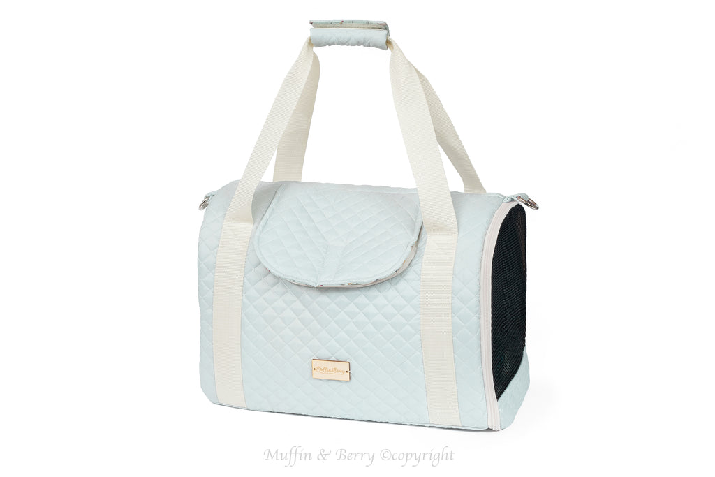 Fully Enclosed Pet Carrier – AMELIE
