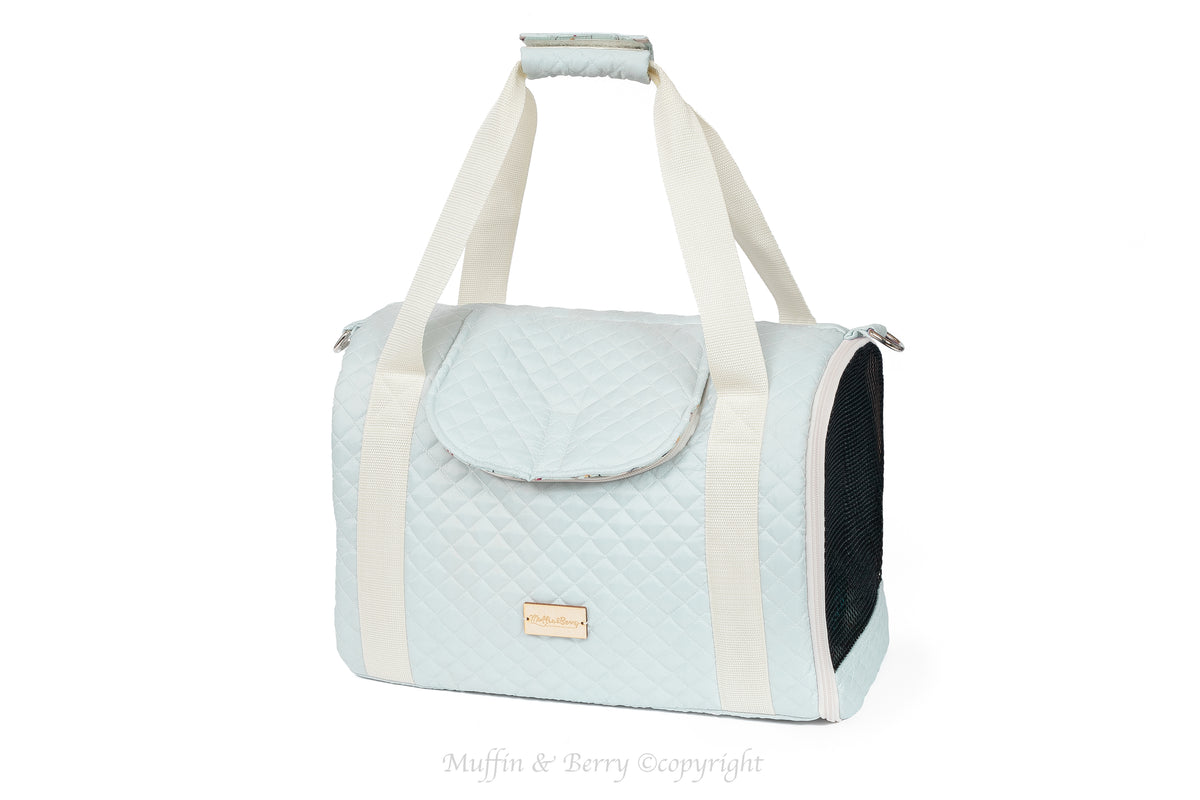 Fully Enclosed Pet Carrier – AMELIE