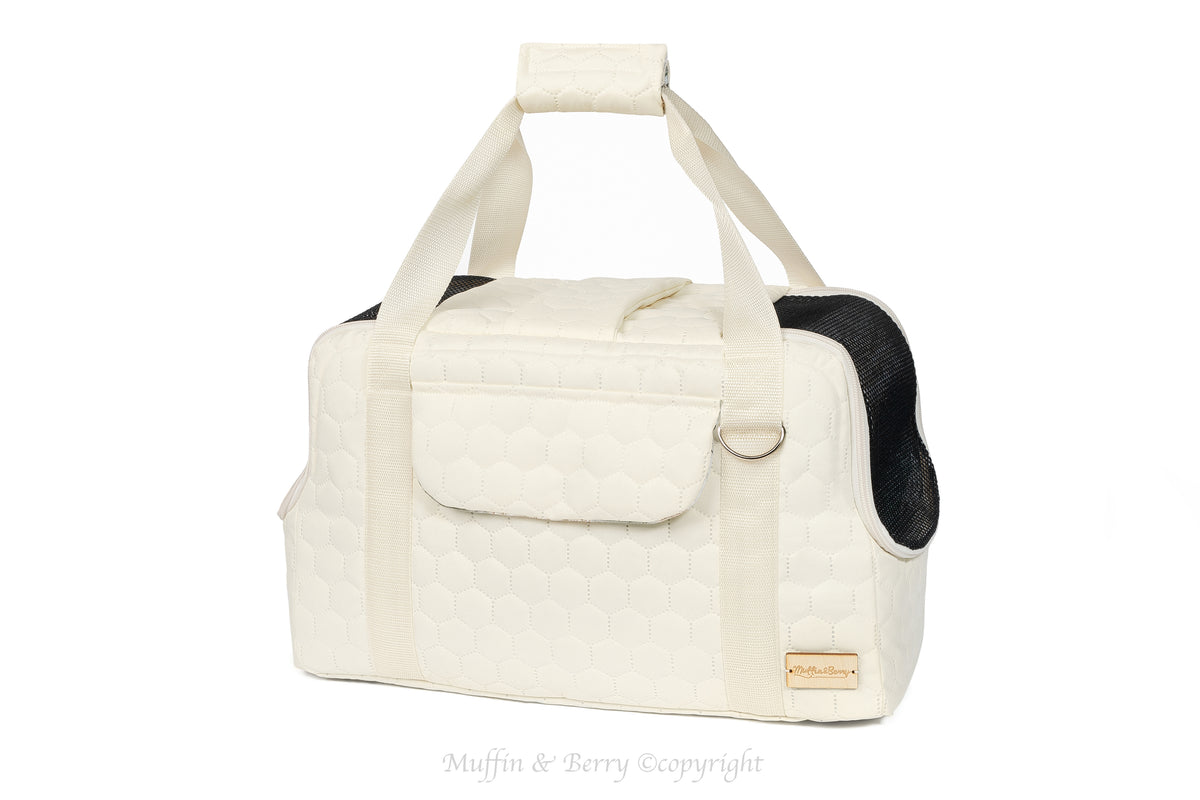 Pet travel carrier – GRACE
