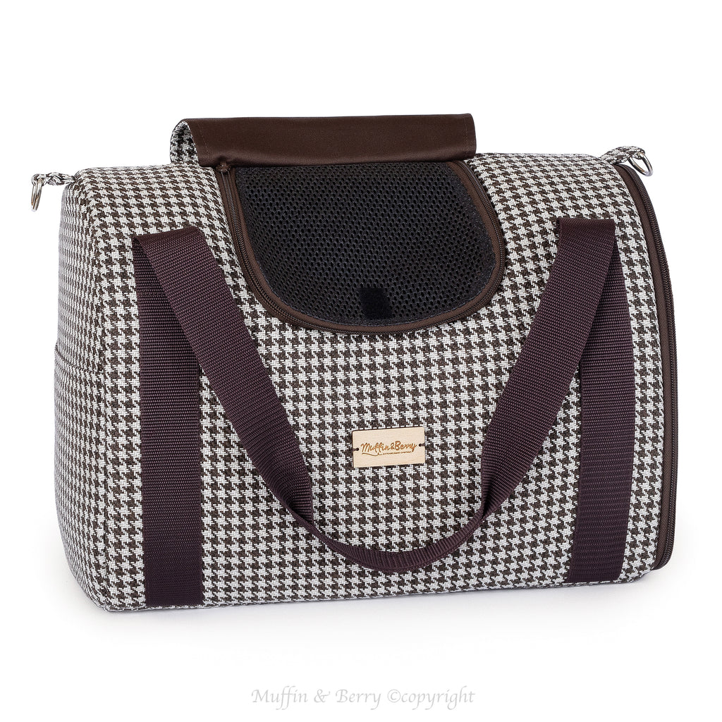 Fully enclosed pet carrier – GIANNA