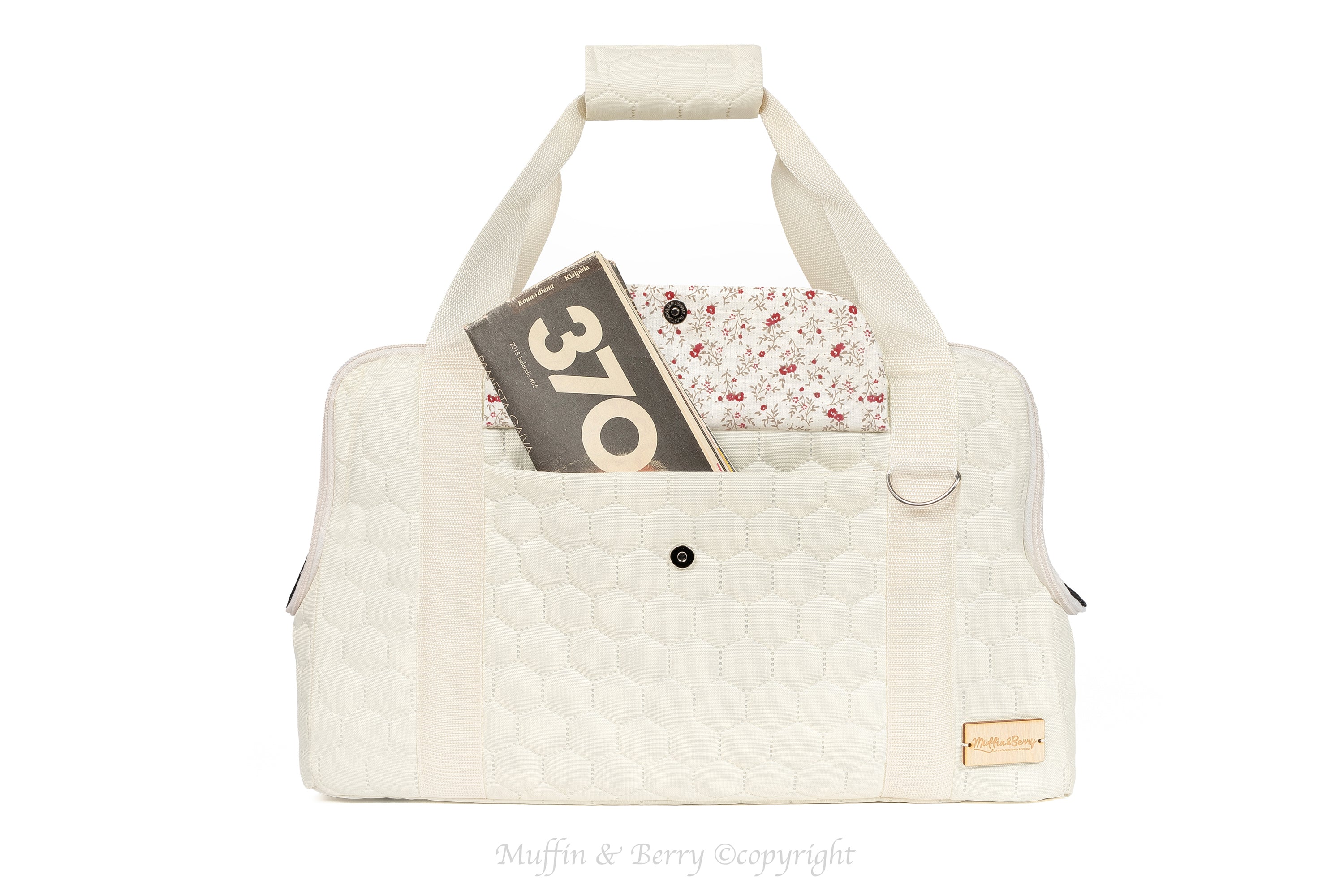 Pet travel carrier – GRACE