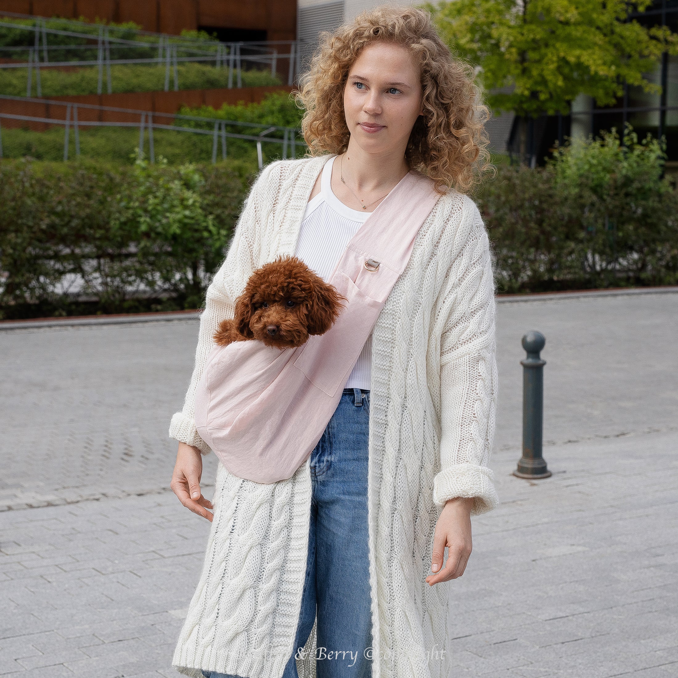 NEW LIGHTWEIGHT LINEN SLING BAG FOR PETS - SOPHIE