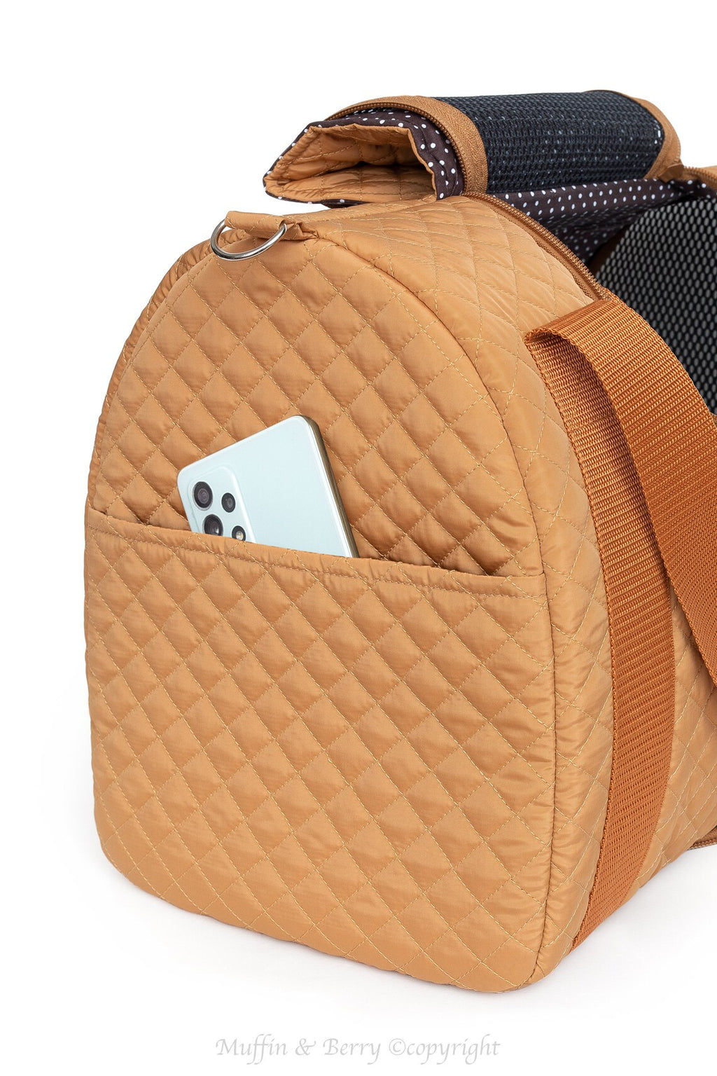 Fully enclosed pet carrier – ZELDA